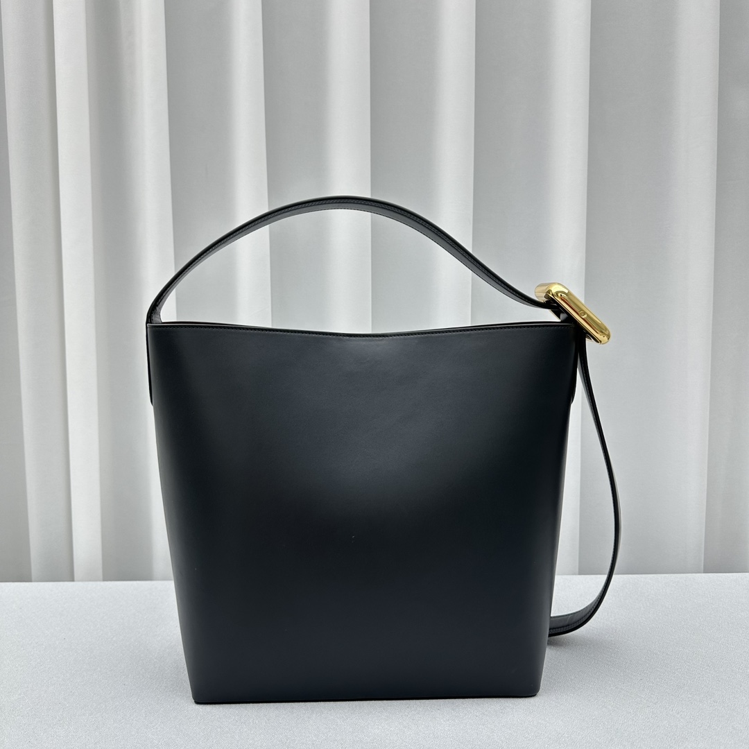 Jacquemus Bucket Bags